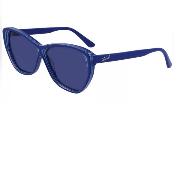 Accessories - 🕶️Karl Lagerfeld New with case Sunglasses🕶️
